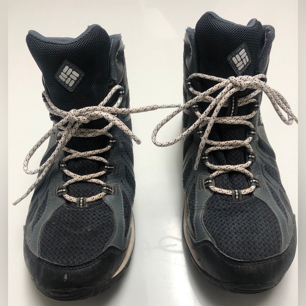 Columbia Women's Grove Heights OutDry Hiking Boots